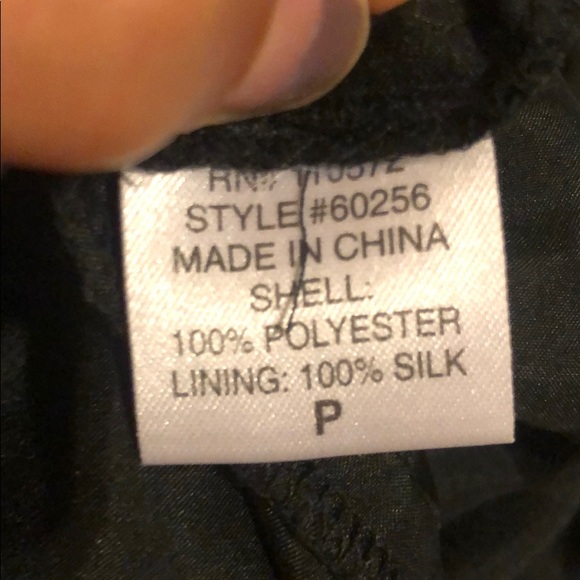 Black satin dress - Picture 5 of 5